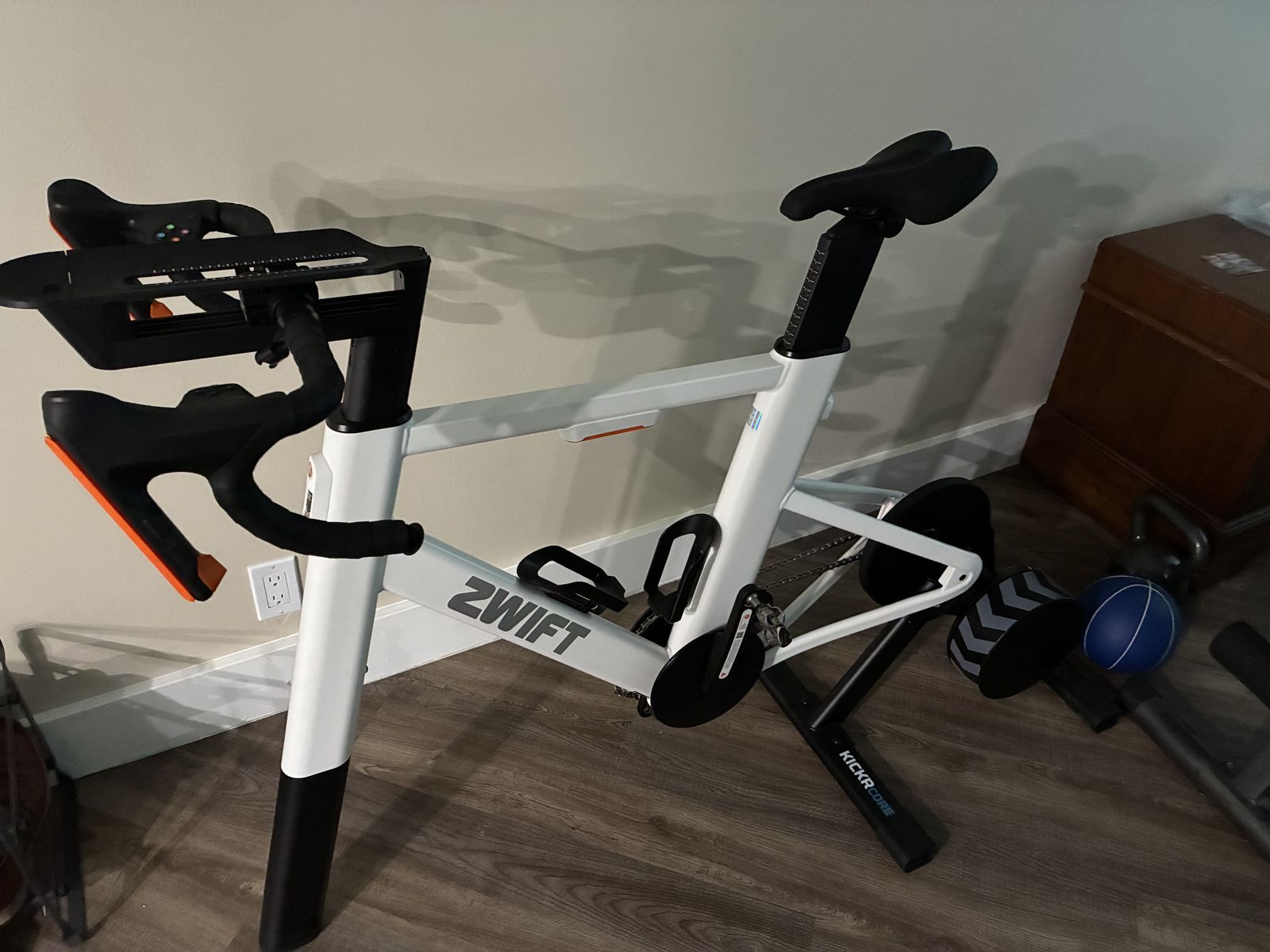 Zwift Ride + KICKR Core 2
