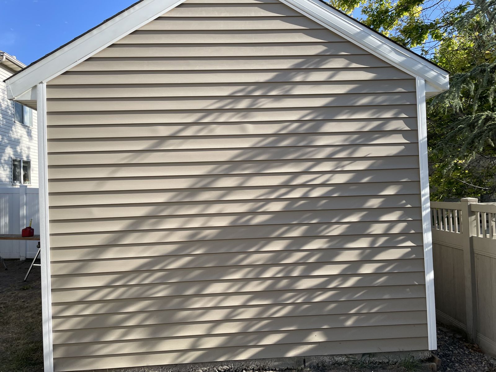Certainteed CTS Encore Clapboard Siding in Natural Clay