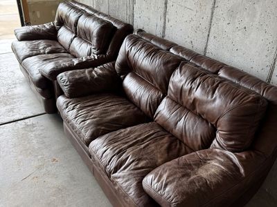 Pair of Brown Leather Loveseats - Needs Reconditioning, No Tears