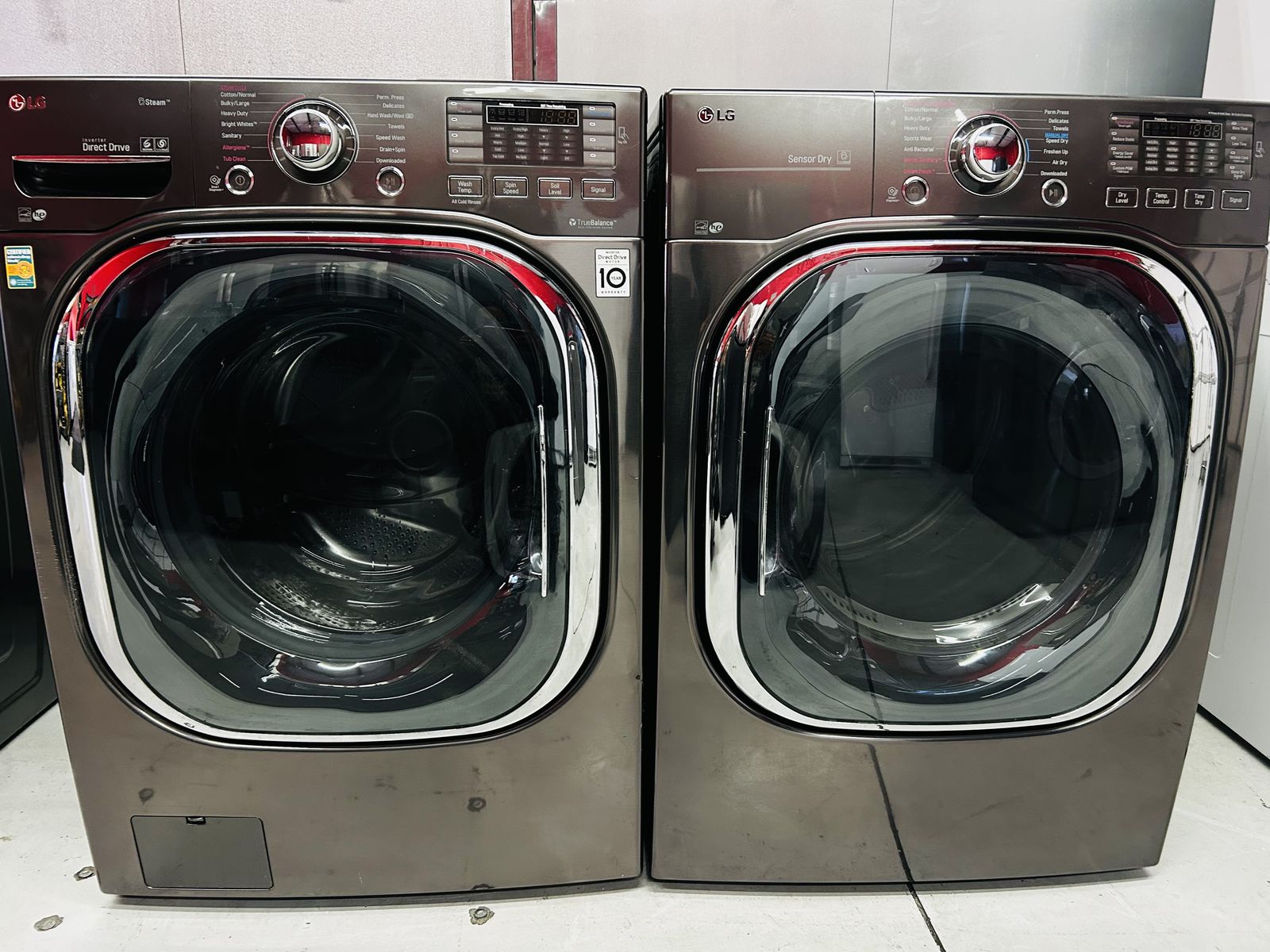 Lg Steam Electric Front Load Set