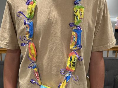 Candy Leis