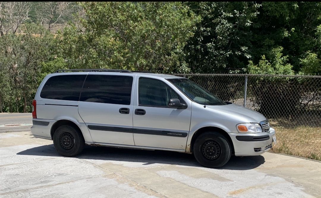 2002 Chevrolet Venture LT