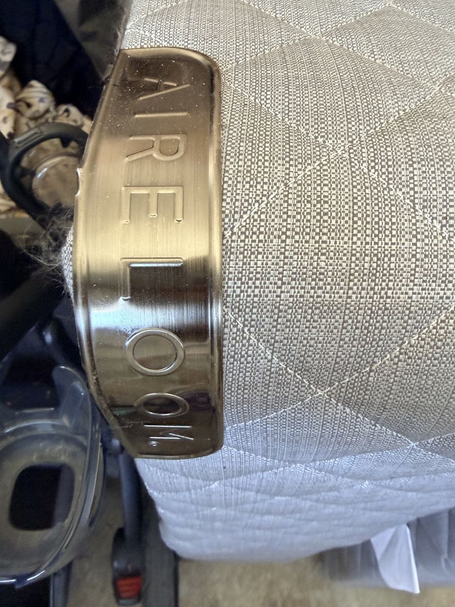 Aireloom King Box Springs - 2qty