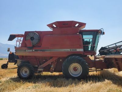 2003 case ih 2388 combine