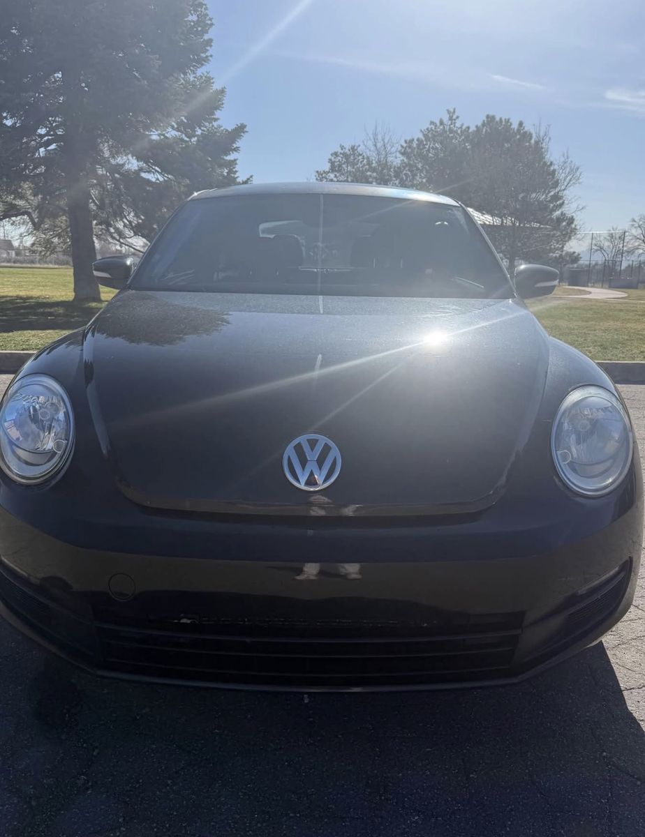 2012 Volkswagen Beetle 