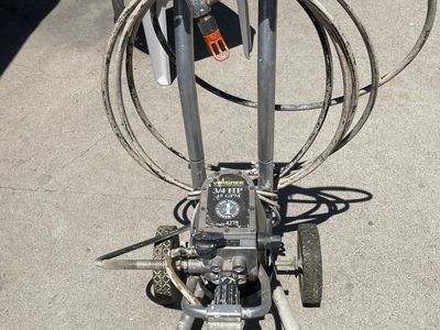 Wagner Contractor Series Model 4275 3/4 HP .45 GPM Paint Sprayer