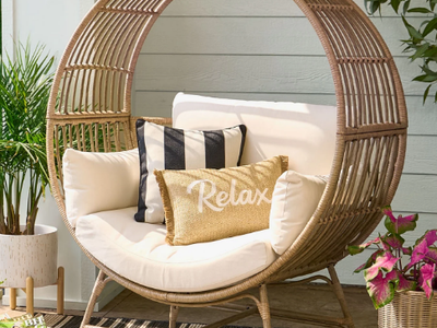 Oversized Egg Chair Indoor/Outdoor Rattan Hanging Basket Chair with Thickened Cushion Supports 350LBS