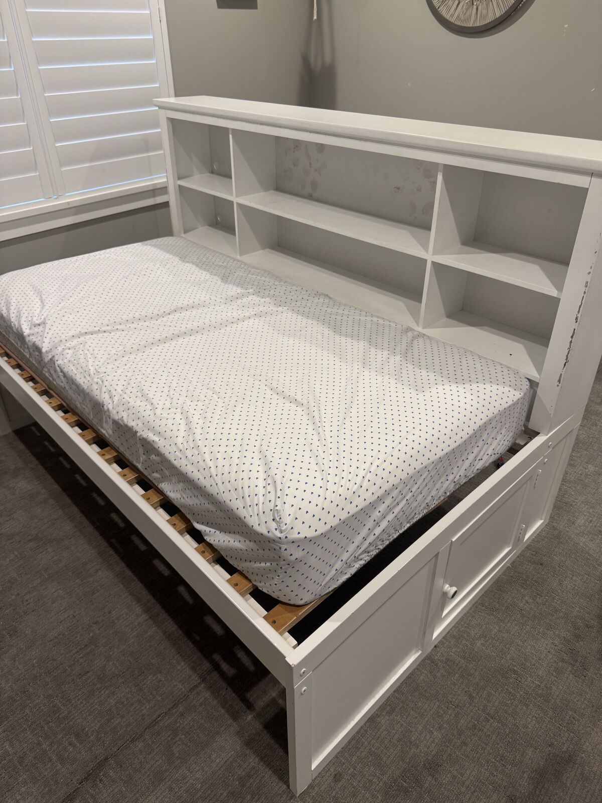 Twin bed set