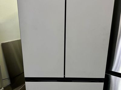 Samsung BESPOKE 30 cu. ft. French Door Refrigerator - Gray Matte Glass