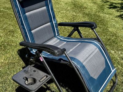 Timber Ridge Zero Gravity / Anti-Gravity Reclining / Camping Chair