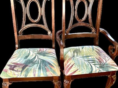 Solid Wood Dining Chairs Total 8
