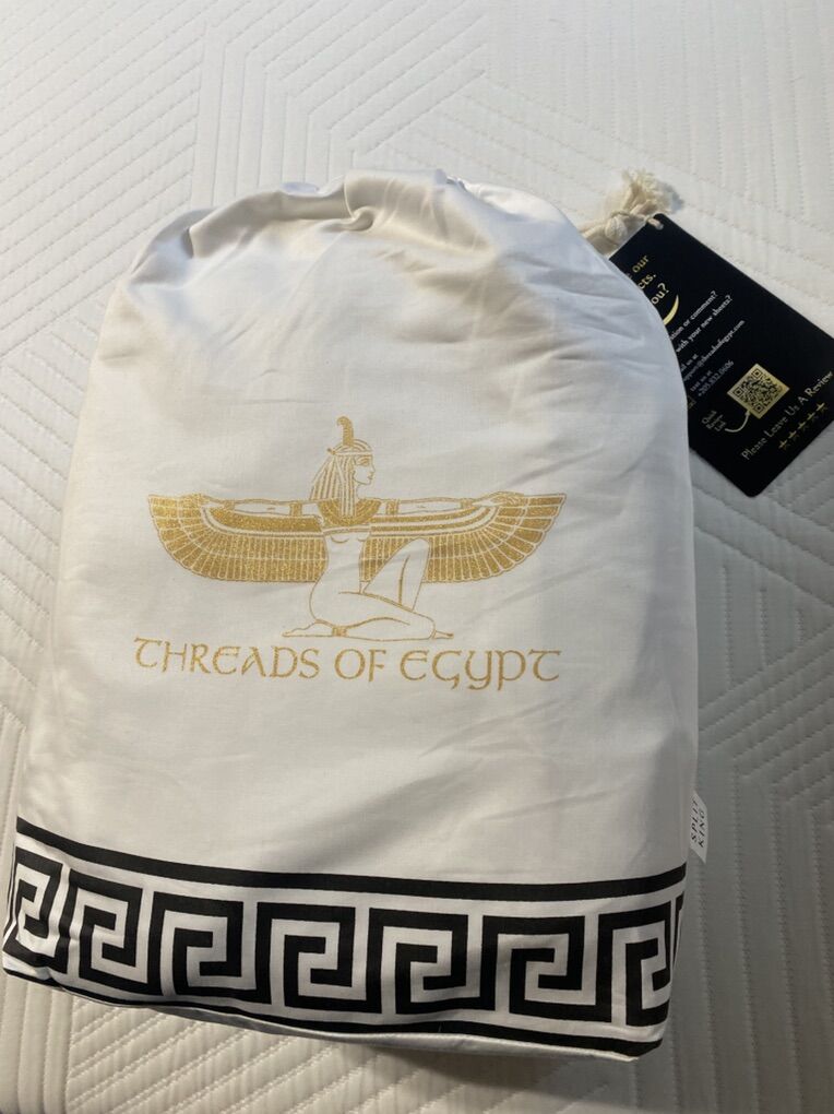 Brand New White Split King Threads of Egypt Sheets