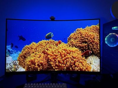 ASUS TUF Gaming VG32VQ1B 32” Curved 1440p 165Hz Monitor + Govee DreamView G1S
