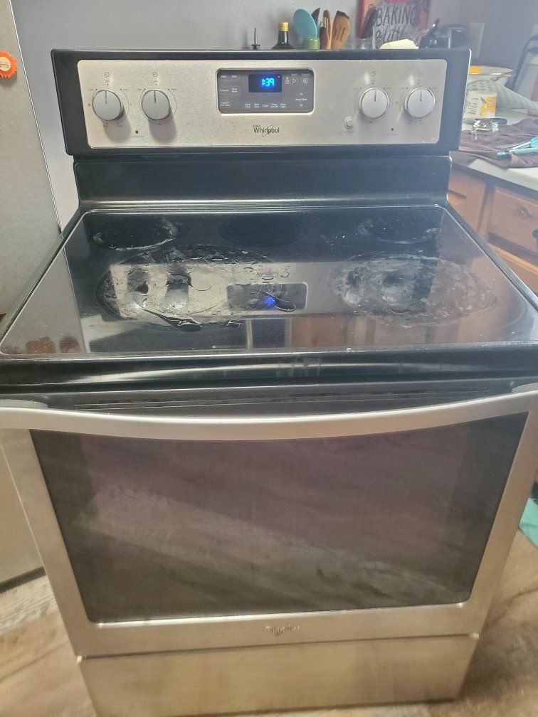 Whirlpool Electric Range Smooth Glass Cooktop Freestanding Oven - Stainless Steel - oven slow heat up
