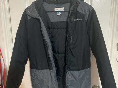 Columbia Sportswear Company Insulated Jacket Men's Large Black/Gray Hooded Winter Coat