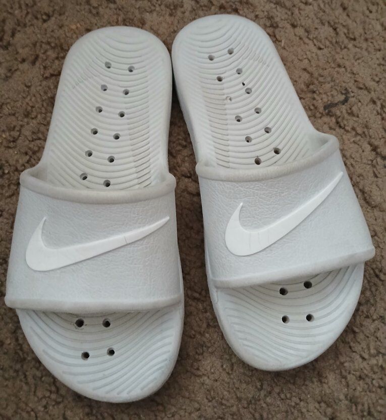Nike sandals