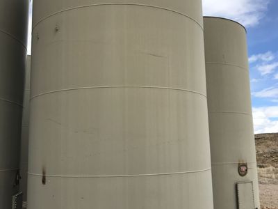 Fuel water tank