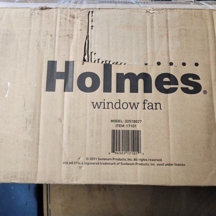 Holmes Window Fan Model 32510027 - New in Box