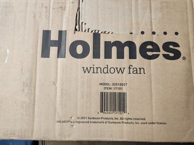 Holmes Window Fan Model 32510027 - New in Box