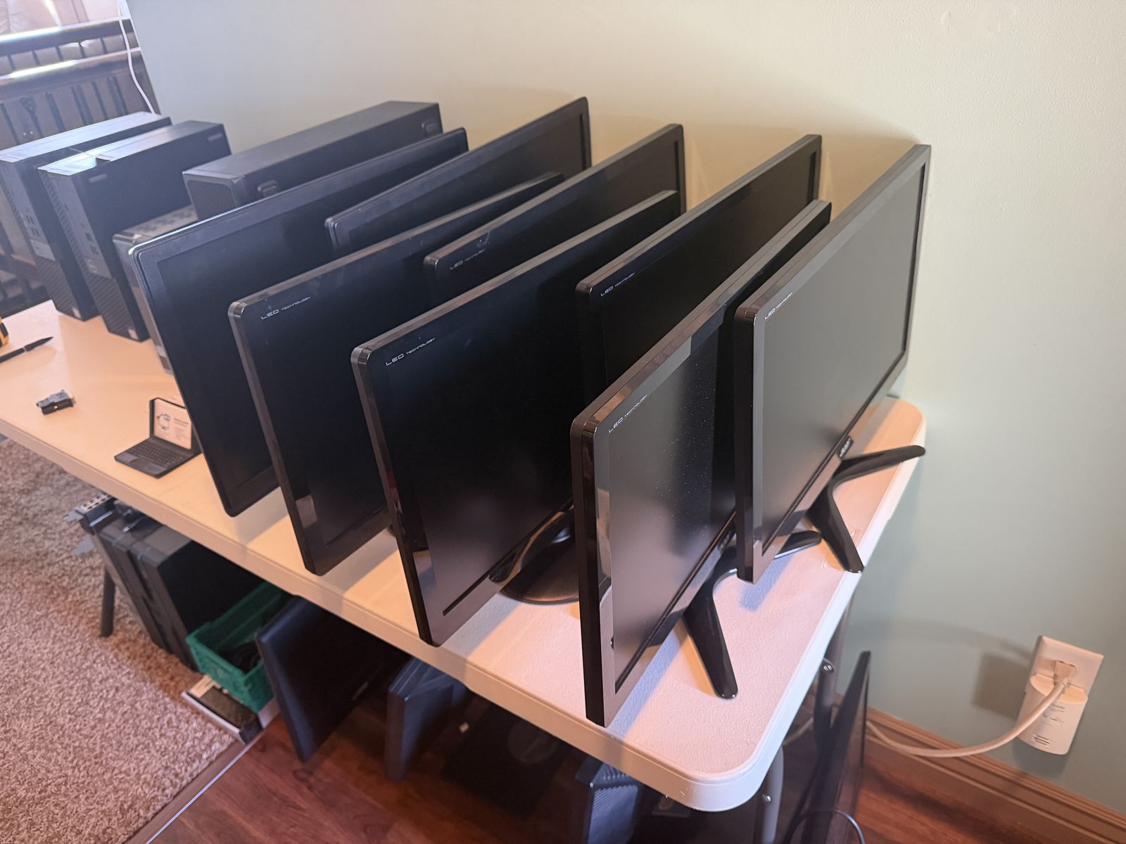 20 Inch Monitors