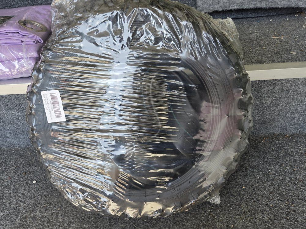Main image 4
