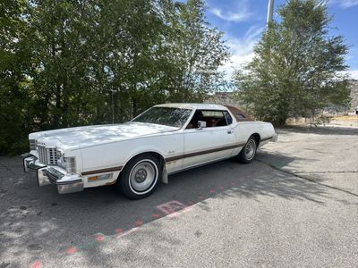 1975 Ford Thunderbird