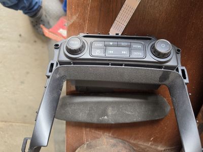 2017 denali screen/audio control