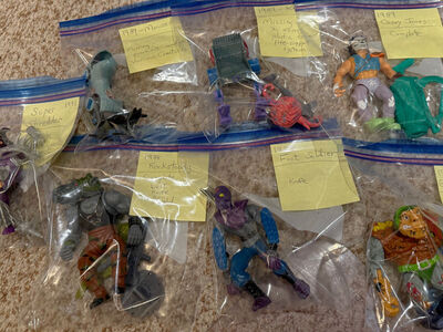 18 Vintage TMNT Teenage Mutant Ninja Turtles Action Figures