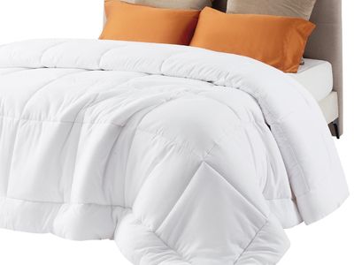 New! Bedsure Comforter Duvet Insert - Quilted Comforters Queen Size, All Season Duvet, GentleSoft Down Alternative Bedding