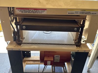 Woodmaster 18" Planer with Dust Collector - Molding, Flooring, Helical Heads