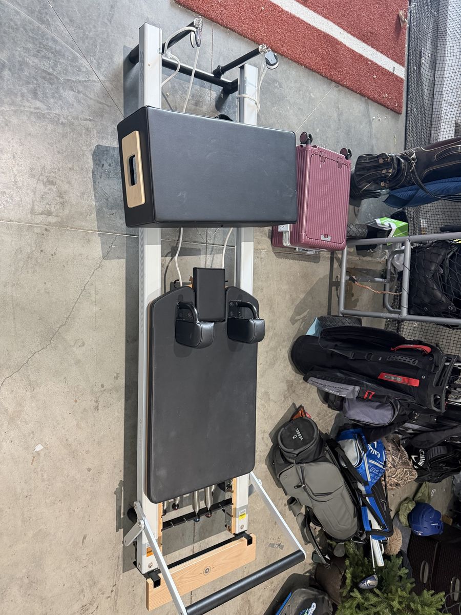 Main image 3