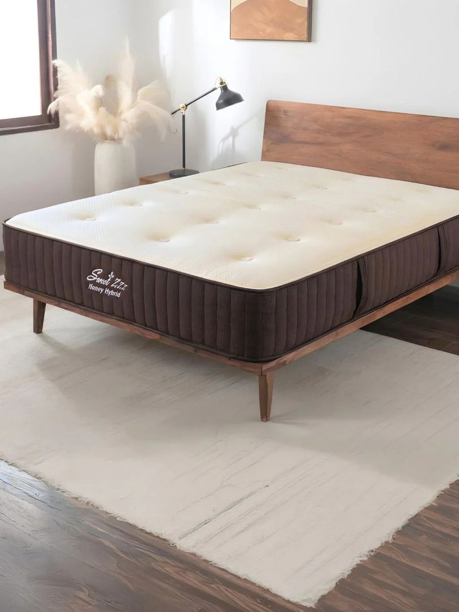 LABOR DAY SALE — SWEET ZZZ HONEY HYBRID ORGANIC QUEEN MATTRESS — ONLY $199!