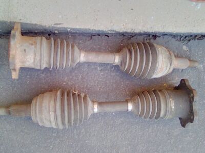 2000 thru 2006 Chevy Tahoe front axels