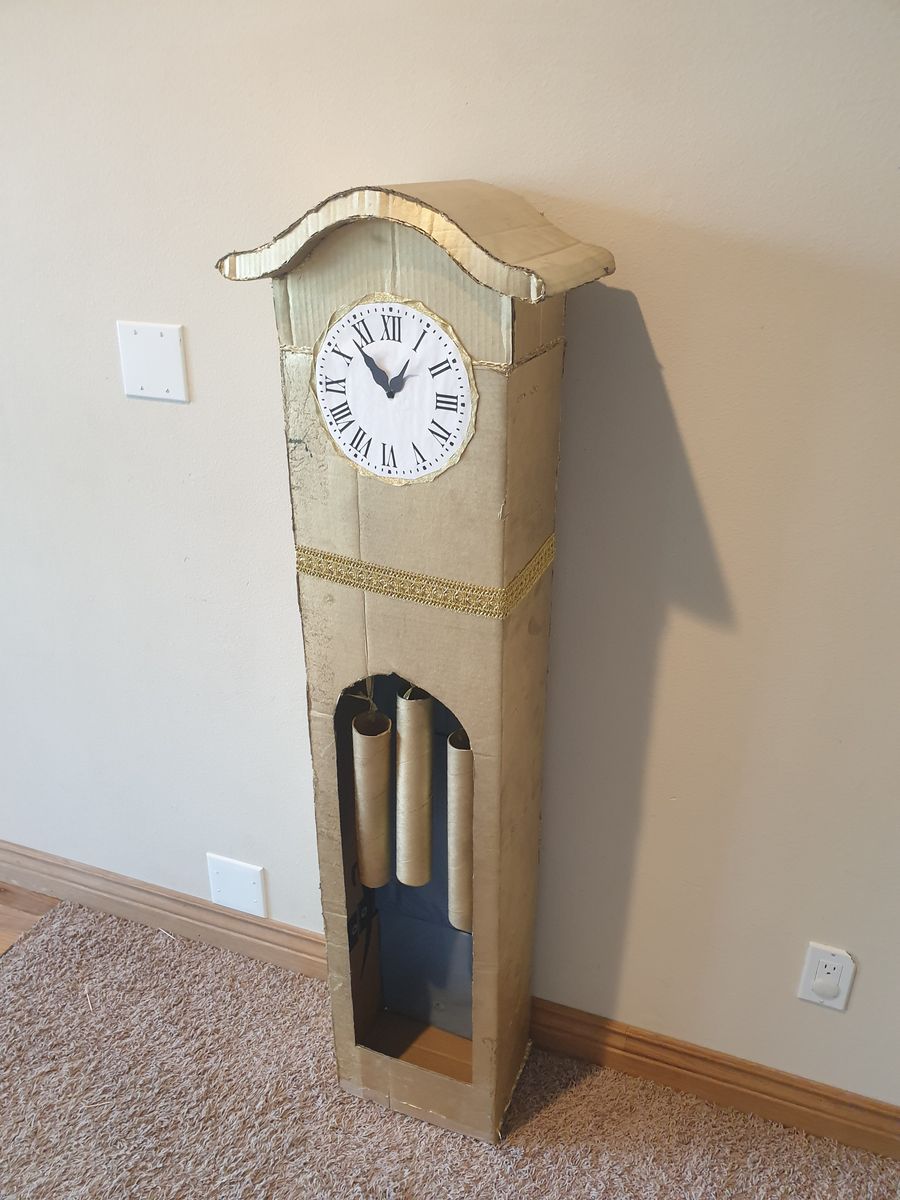 Decoration / prop Grandfather clock