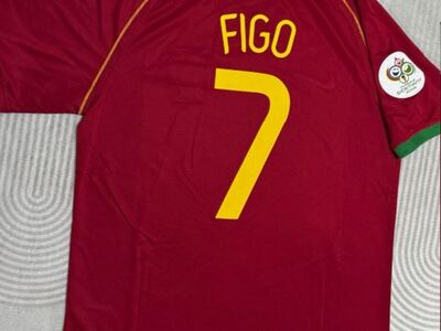 Figo #7 | XL | Portugal 2006 Home Jersey