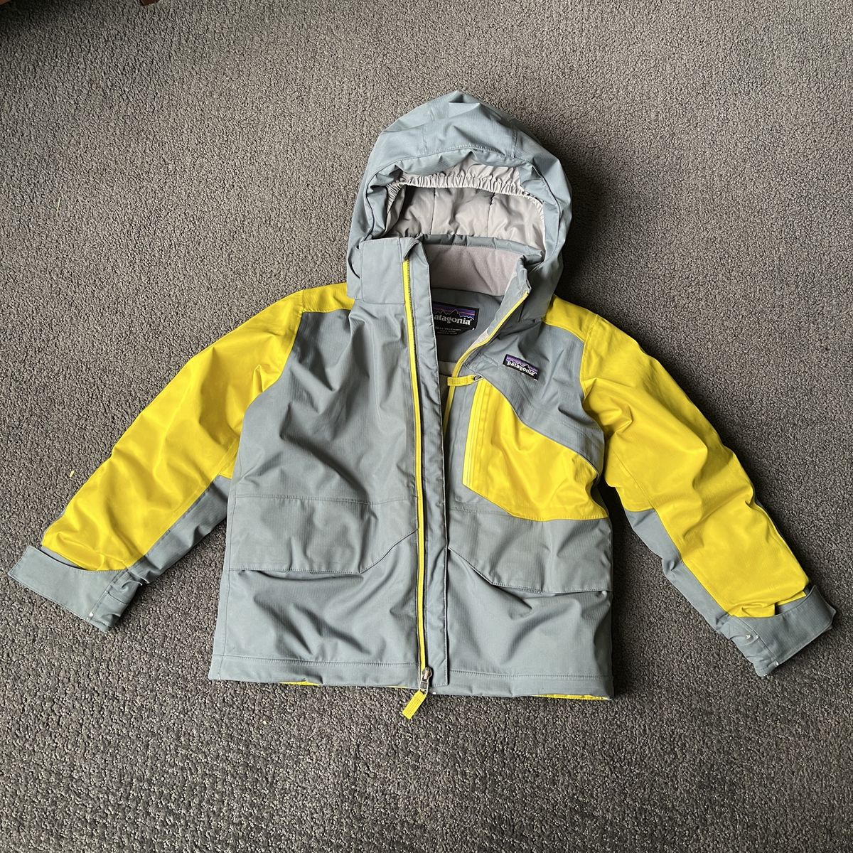 Patagonia Kids' XS (5-6) Ski Jacket - Gray/Yellow - Polyester Shell & Insulation