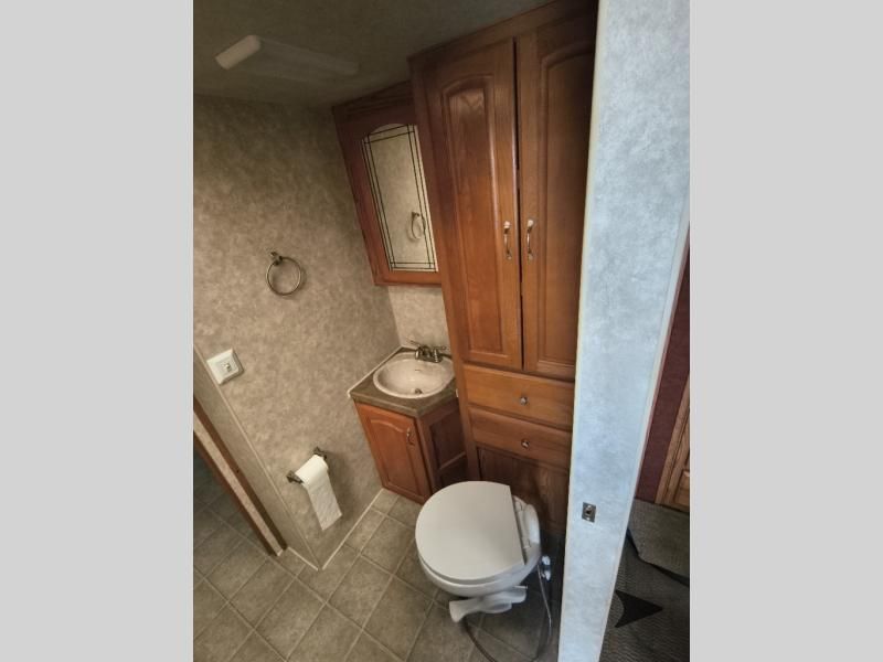 Main image 12