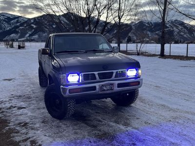 1980 NISSAN D21 XE