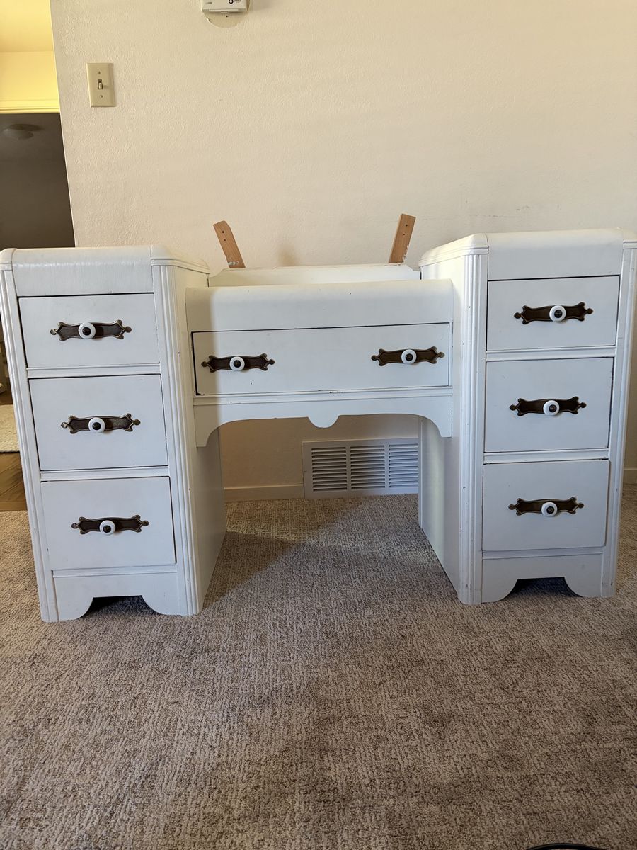 Vintage White Wooden Vanity Desk with 7 Drawers - Unique Hardware & Mirror Mounts