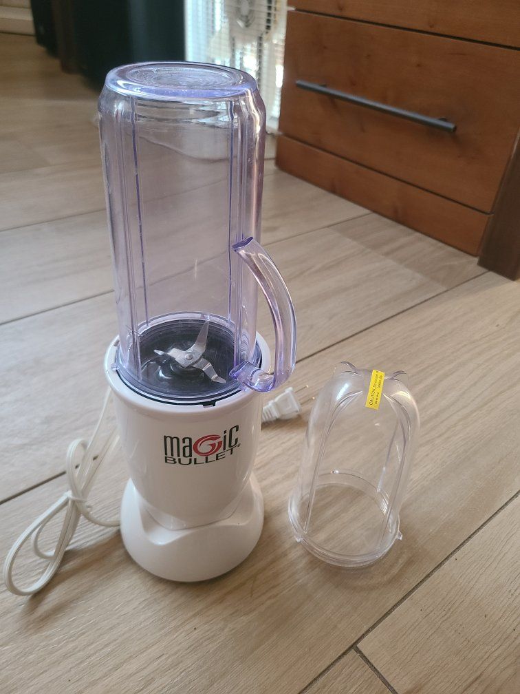 Magic Bullet Personal Blender - Compact Countertop Food Processor