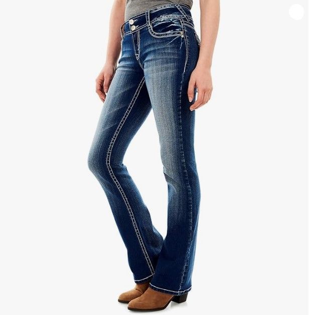 WallFlower Mid-Rise Insta Stretch Bootcut Jeans for Women, Size 1