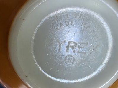 Vintage Pyrex Old Orchard Cinderella Bowls