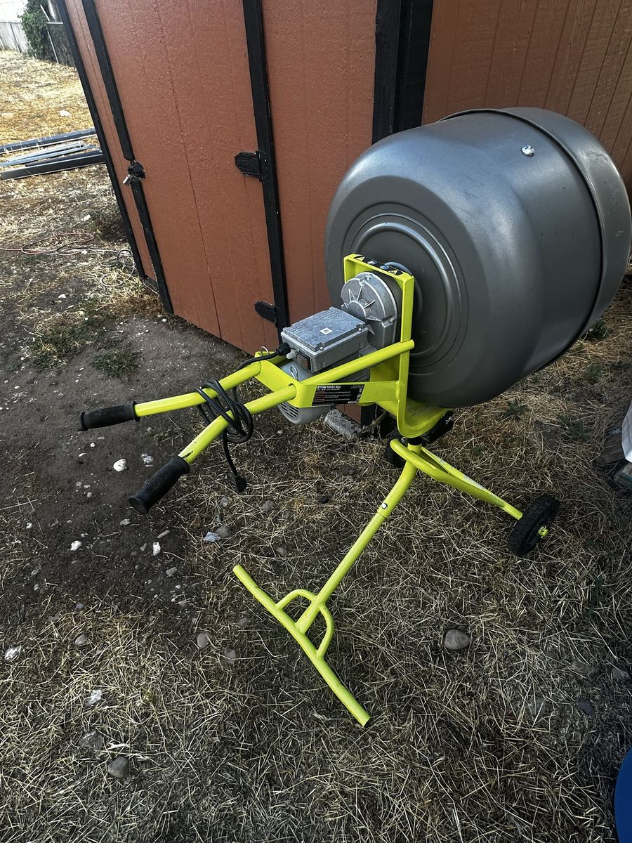 Ryobi 5 cu. ft. Electric Portable Cement Concrete Mixer - Like New, Works Great
