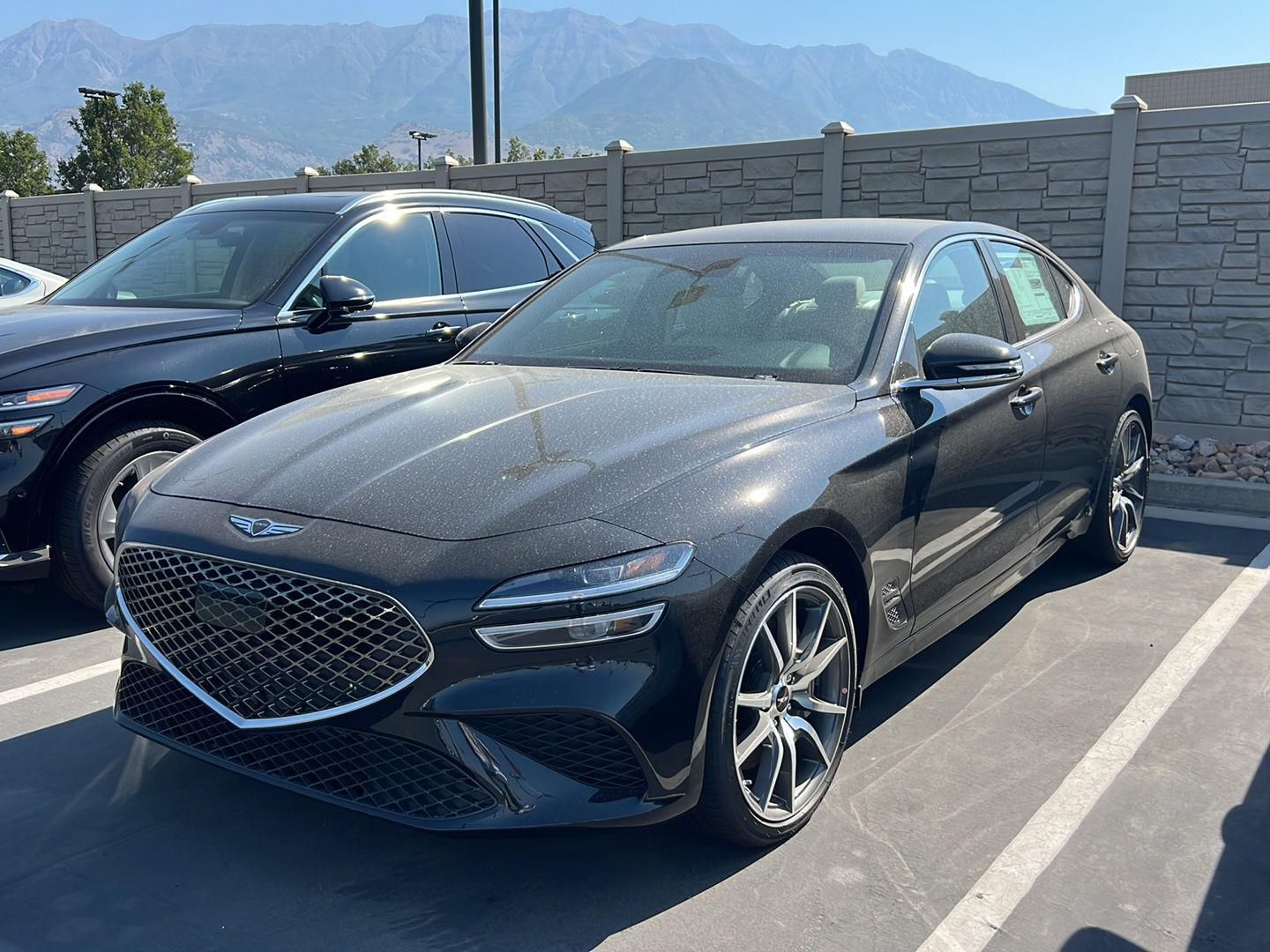 2026 Genesis G70 2.5T Standard