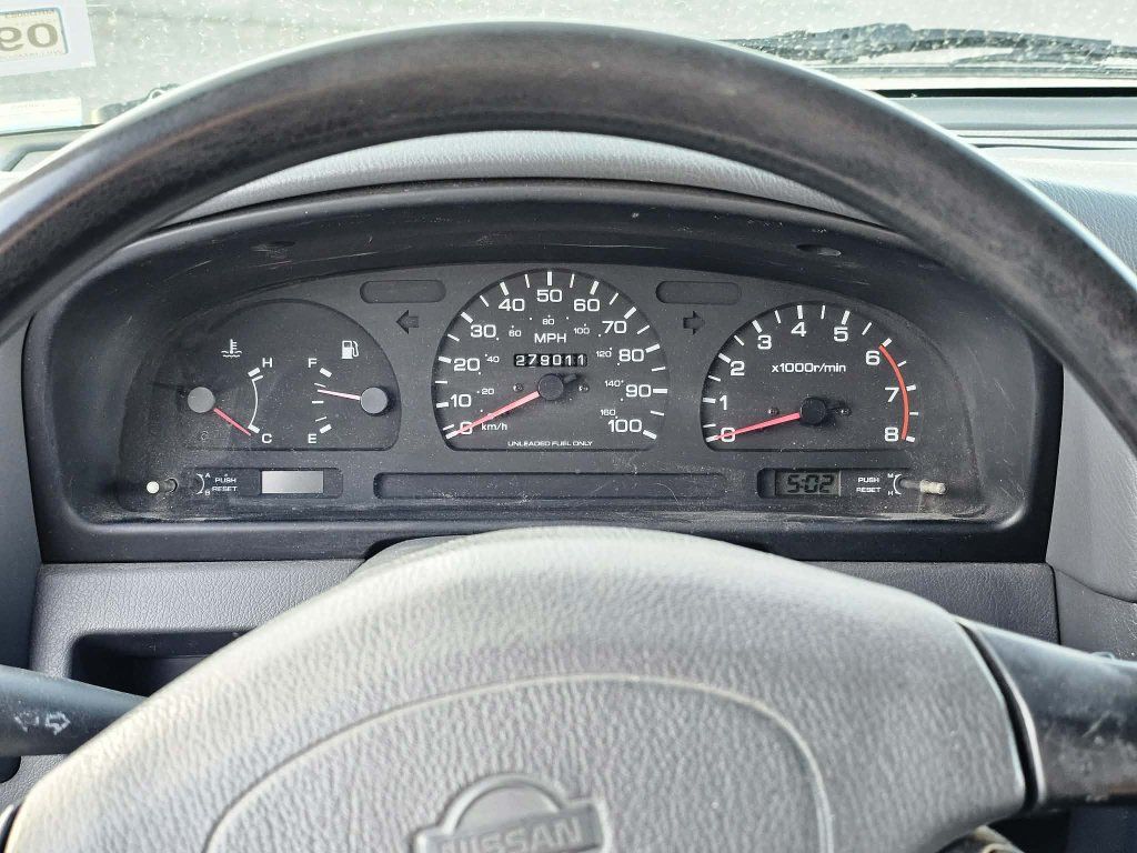Main image 3
