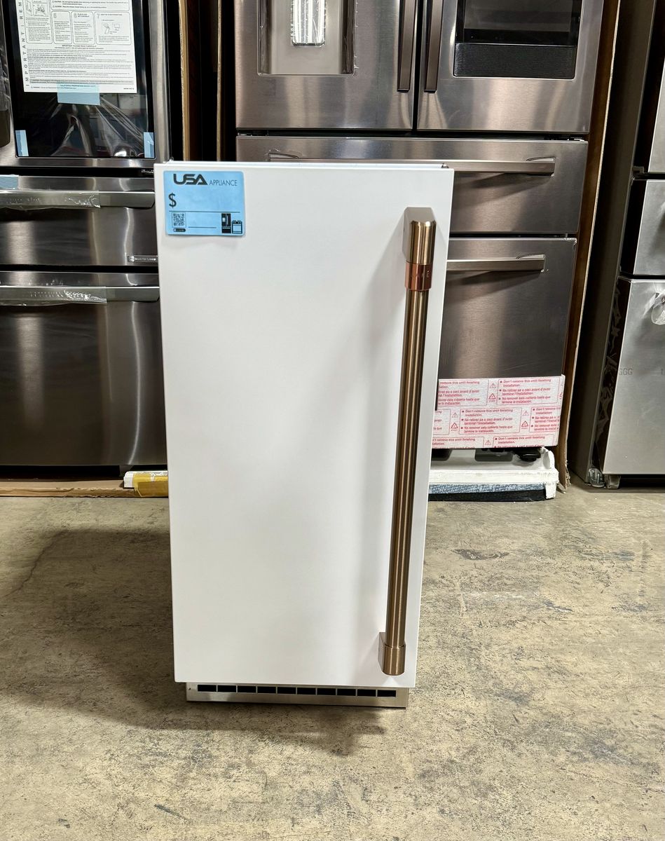 GE UNDER COUNTER ICE MAKER CLEAR ICE PANEL READY