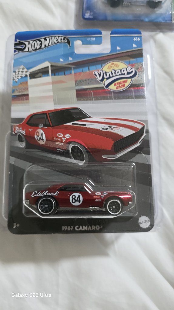 Hot Wheels 1967 Camaro Edelbrock #84 Vintage Racing Club Series 6/6 chase Car HRT81