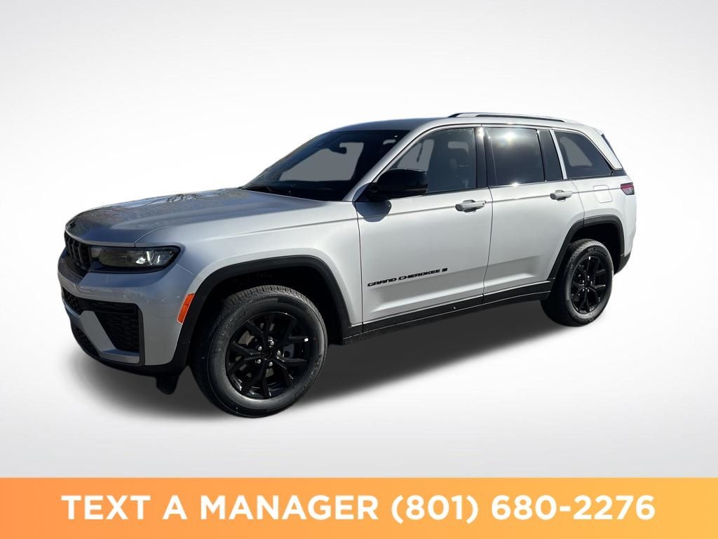 2026 Jeep Grand Cherokee Altitude