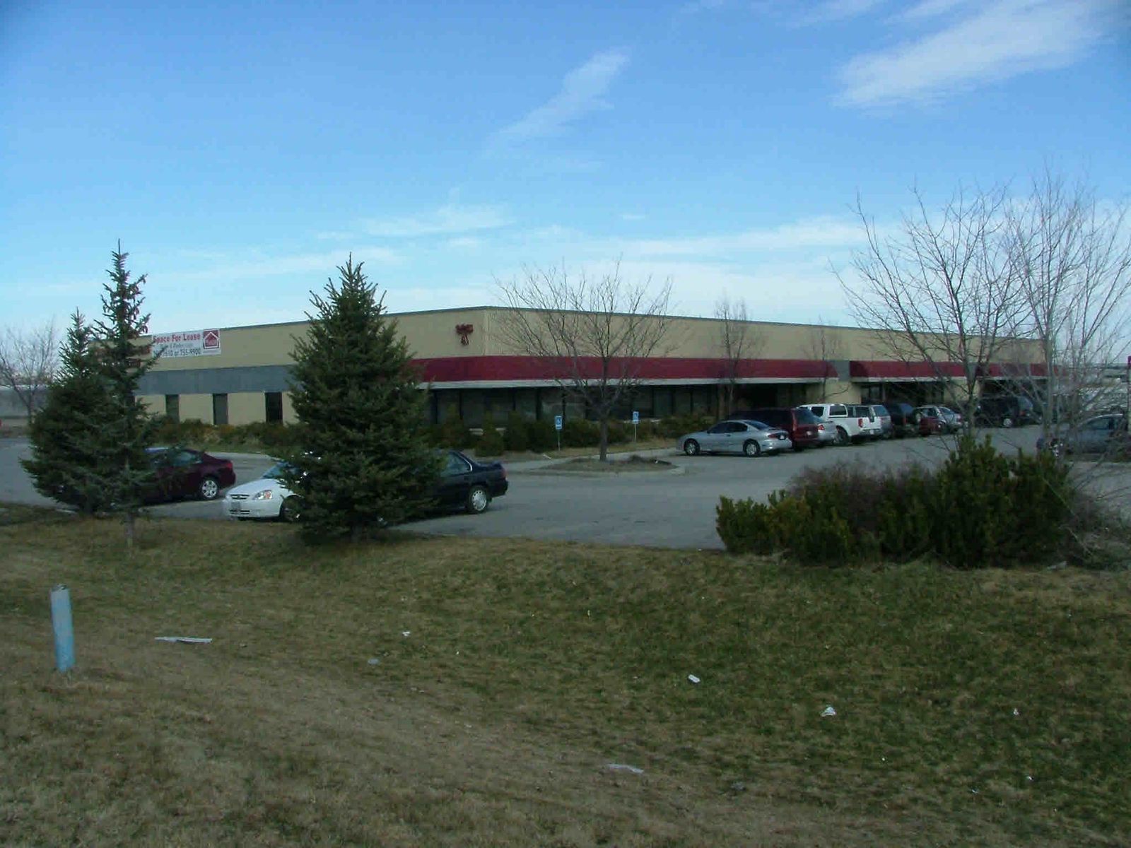 Logan 3,000 SF Office shop space with ample parking