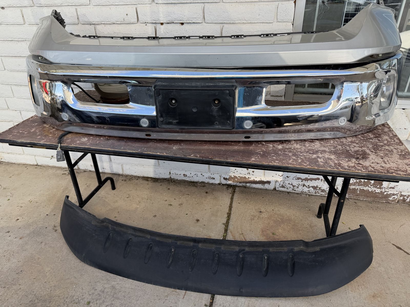 2015 Dodge Ram 1500 Crome Bumper
